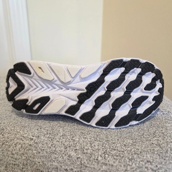 Hoka Clifton Running Shoes Womens 7.5B Black Gray - Picture 8 of 9